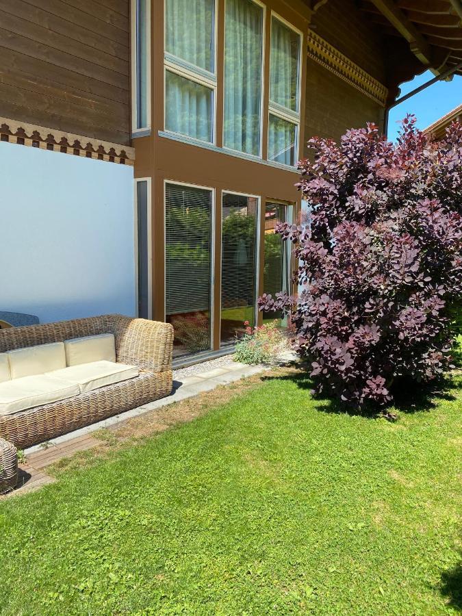 An Apartment In A Modern Swiss Chalet Iseltwald Dış mekan fotoğraf